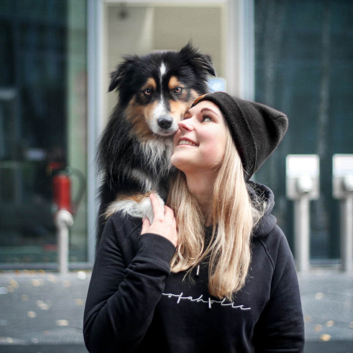 Hoodie #Woofaholic Dark - Organic